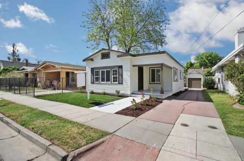 125 Monterey Ave, Stockton, CA 95204-3716