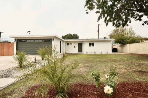 10021 Perdido St, Anaheim CA  92804-5344 exterior