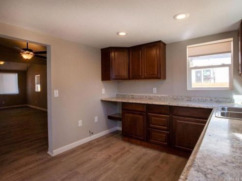 7664 Fern, Riverside CA  92504-4427 exterior