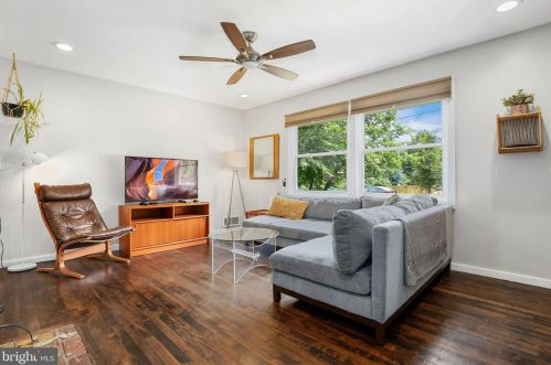 2231 Luzerne Ave, Silver Spring MD 20910-2133 exterior