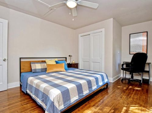 1400 51st St, Austin TX  78756-2608 exterior