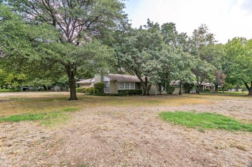 4109 Trail Lake Dr, Fort Worth TX  76109-3539 exterior