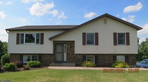 162 Polkville Rd, Columbia, NJ 07832-2419