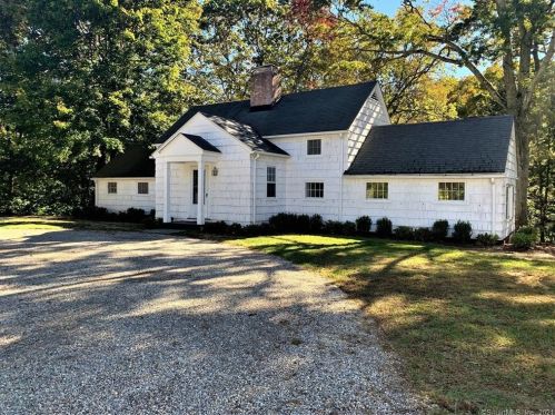 183 Westport Rd, Wilton CT  06897-4638 exterior