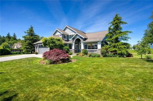 14325 Road Runner Ln, Burlington, WA 98233-9601