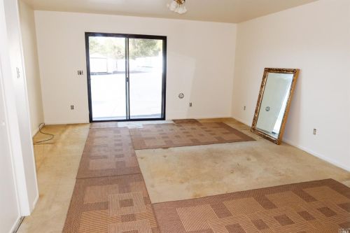 1800 Sanford Rnch Rd, Ukiah CA 95482-5299 exterior