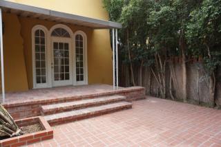 1316 Stanley Ave, Los Angeles CA  90019-6620 exterior