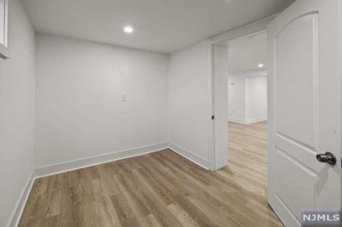 242 Williams Ave, Hasbrouck Heights NJ  07604-2127 exterior