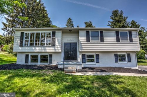 1431 Carlton Dr, Lancaster, PA 17601-4907