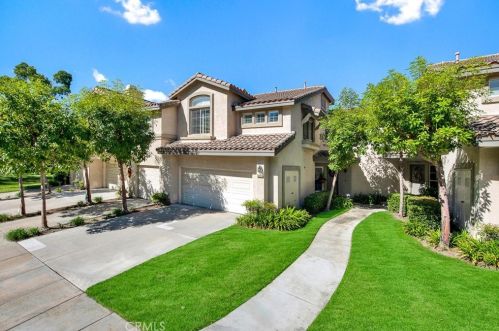 7807 Quinn Dr, Anaheim, CA 92808-1505