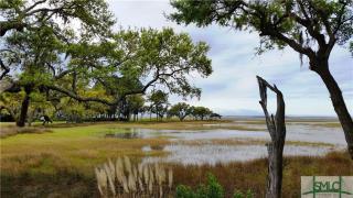 20 Marina Dr, Savannah, GA 31411-2727