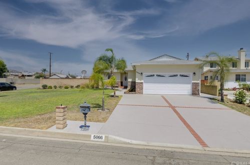 5066 Nearglen Ave, Covina, CA 91724-1046
