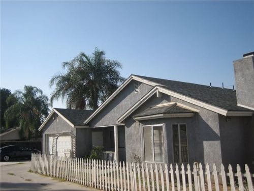 12322 13th St, Yucaipa, CA 92399-1848