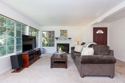 1117 Lakeview Ter, Irwindale, CA 91702