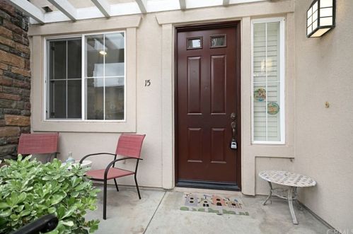 15 Salton, Irvine CA  92602-2425 exterior