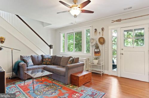 7125 Poplar Ave, Silver Spring MD 20912-4675 exterior