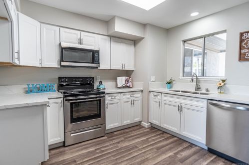 3515 Boussock Ln, Oceanside, CA 92057-8609