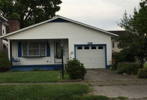 1109 Madison Ave, Huntington WV  25704-2430 exterior