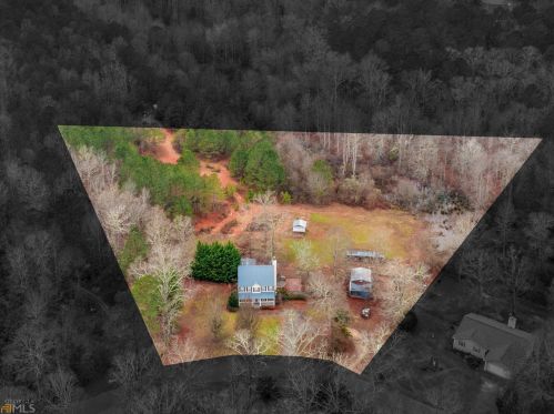 131 Lakeview Rd, Jackson, GA 30233-5218