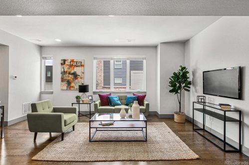 3220 20th Ave, Denver, CO 80211-5033