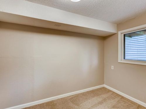 1700 Hickory Hill Dr, Saint Paul MN  55122-2410 exterior