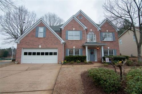 2000 Laurel Lake Dr, Suwanee, GA 30024-4318