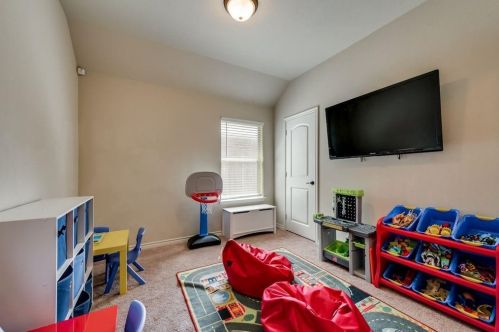 6017 Warmouth Dr, Fort Worth TX  76179-7649 exterior