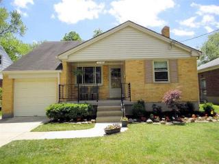3799 Gatewood Ln, Cincinnati, OH 45236-3309