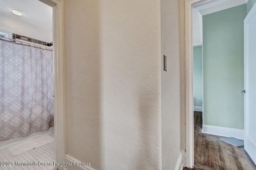 400 Deal Lake Dr, Tinton Falls NJ 07712-5174 exterior