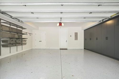 1074 Abington Ct, Atlanta GA  30319 exterior