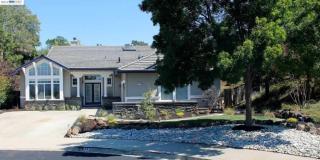 851 Genevieve Pl, Pleasanton, CA 94566-6889