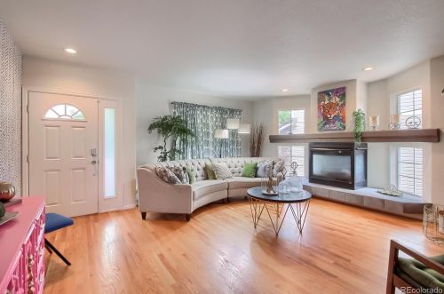 21415 55th Ave, Denver CO  80249-8398 exterior