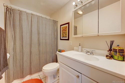 971 Alcott St, Denver CO  80219-3501 exterior