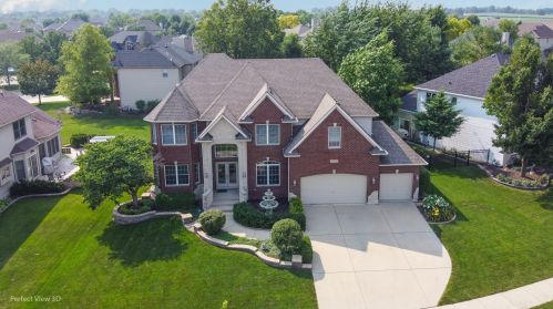 25643 Meadowland Cir, Plainfield, IL 60585-2821