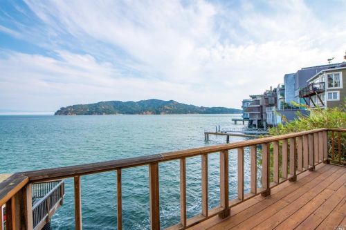2088 Paradise Dr, Tiburon, CA 94920-1938