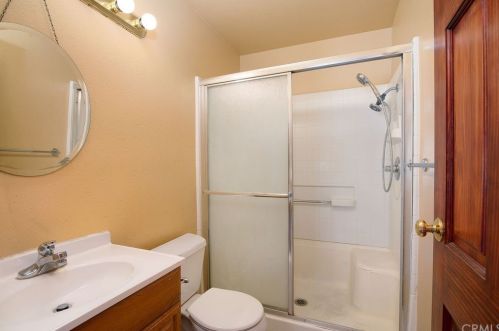 9211 Admiralty Ave, Riverside CA  92503-3348 exterior