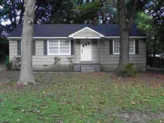 2920 Bede Rd, Memphis, TN 38128-5302
