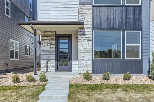 12314 56th Pl, Arvada CO  80002-1324 exterior