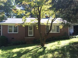 1441 Sunset Ave, Asheboro, NC 27205-5153