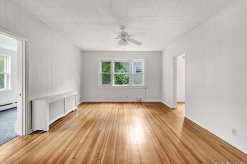 117 Hamilton Ave, Greenwich CT  06830-6165 exterior