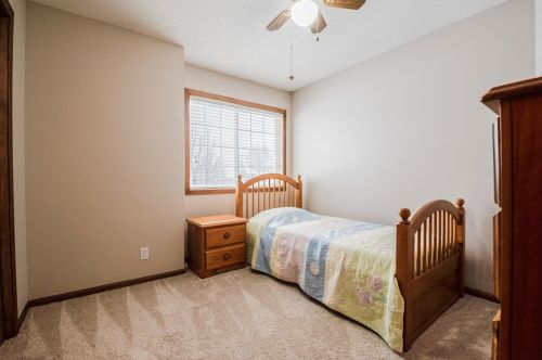 8424 Ashford Rd, Saint Paul MN  55125-8481 exterior