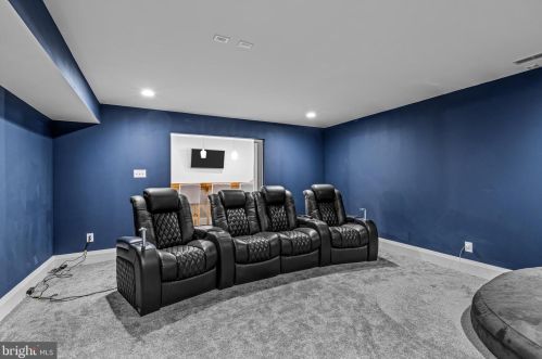 605 Warwick Rd, Tavistock NJ  08033-3926 exterior