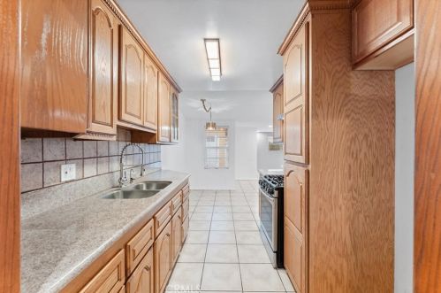 3146 Tyler Ave, Anaheim CA  92801-6038 exterior