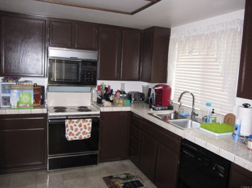 1709 Pepper Dr, El Cajon, CA 92021-3667