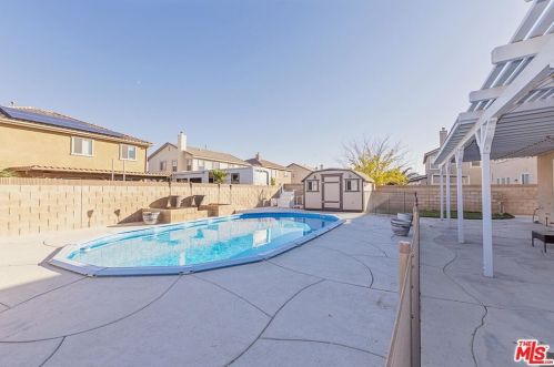 44034 Marbella St, Lancaster CA 93536-6856 exterior