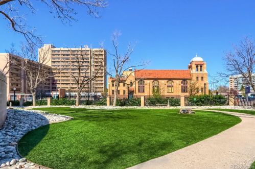 100 Park Ave, Denver CO  80205-3279 exterior