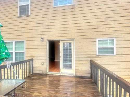 3867 Lake Sanctuary Way, Atlanta GA  30349-1898 exterior