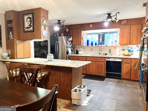 1678 Buck Creek Rd, Hiltonia, GA 30467-1125