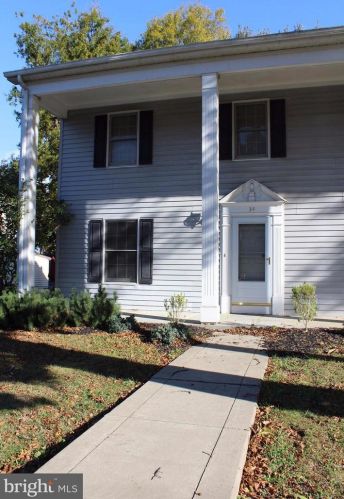 34 Standish Ct, Charles Town WV  25414-5376 exterior