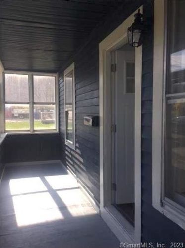 37 Broad St, Torrington, CT 06790-6620